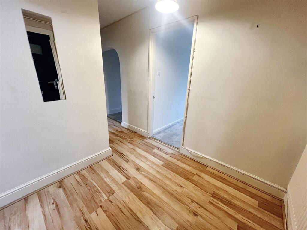 NicholLane3.jpg