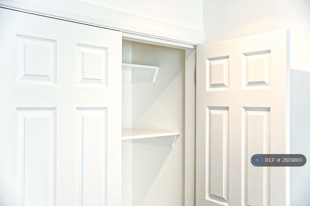 Storage (Livingroom)