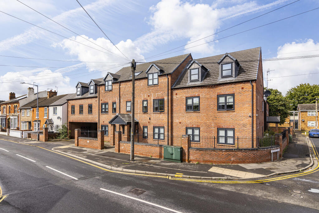 Flat8LordTennyson-24.jpg