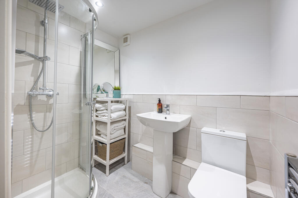 2025082117004115.jpg