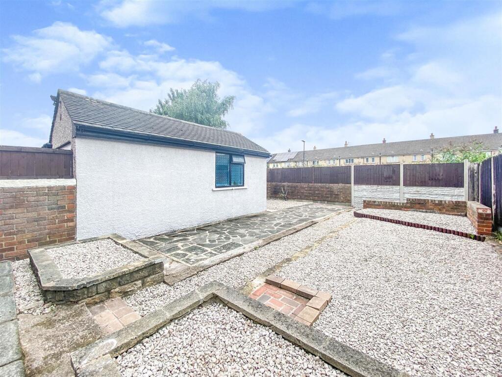 Low Maintenance Back Garden
