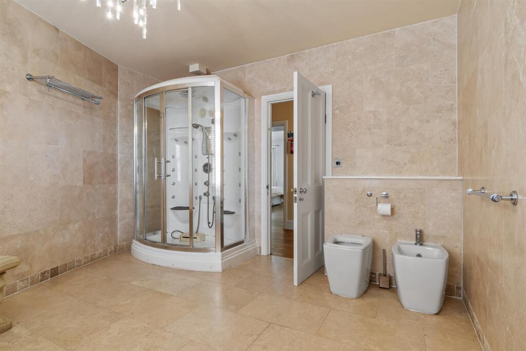 Bell Tree House Tenby  -20.jpg