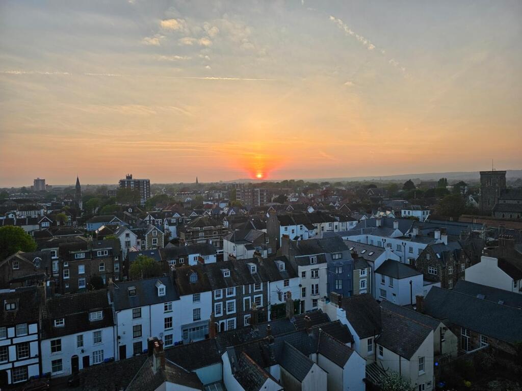 For Sale by Aspire Residential | Arundel Lodge