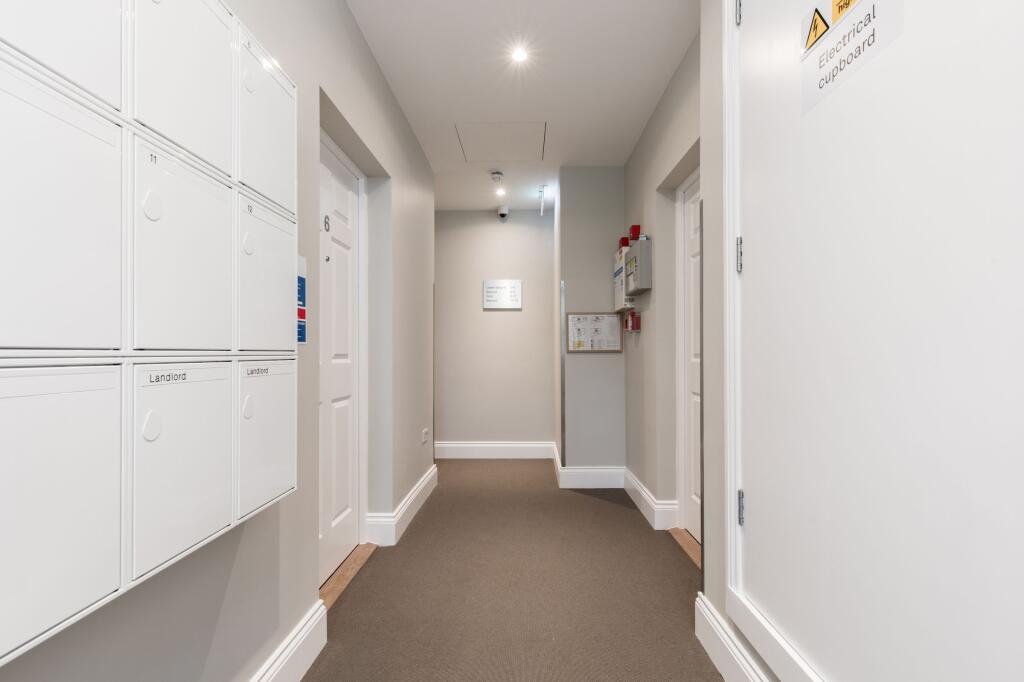 entrance_area