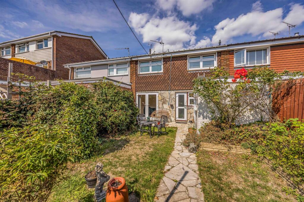 300 Locksway Road, Southsea-Small-PorticoMarketing