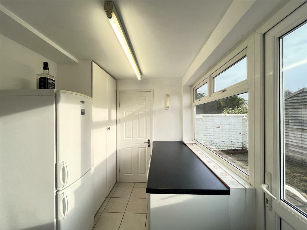 UTILITY ROOM