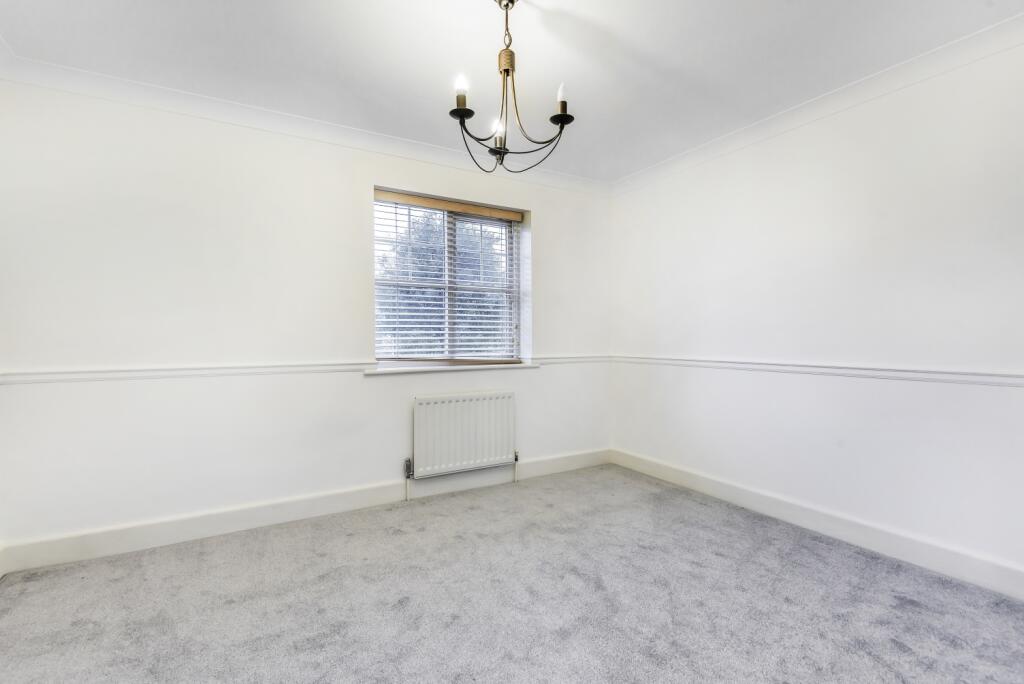 Bedroom4