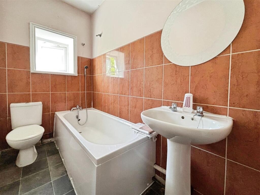 Family Bathroom