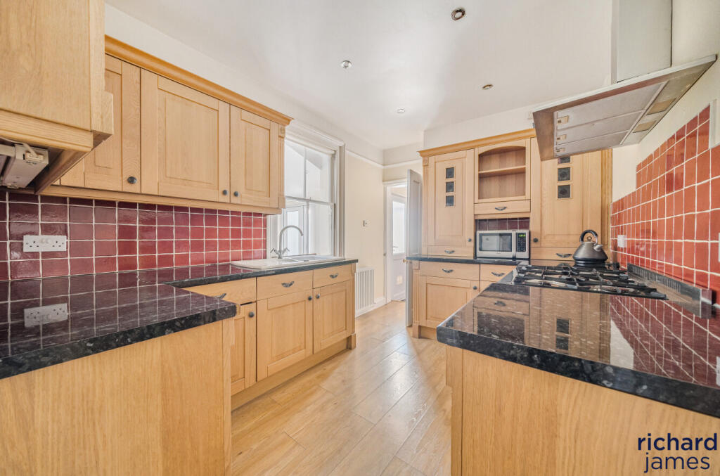 aa3b9c60884646808e98560b64f6eb5f