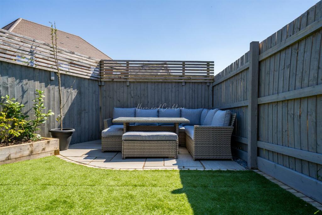 Y Deri Duon, Lisvane, HernCrabtree (26).jpg