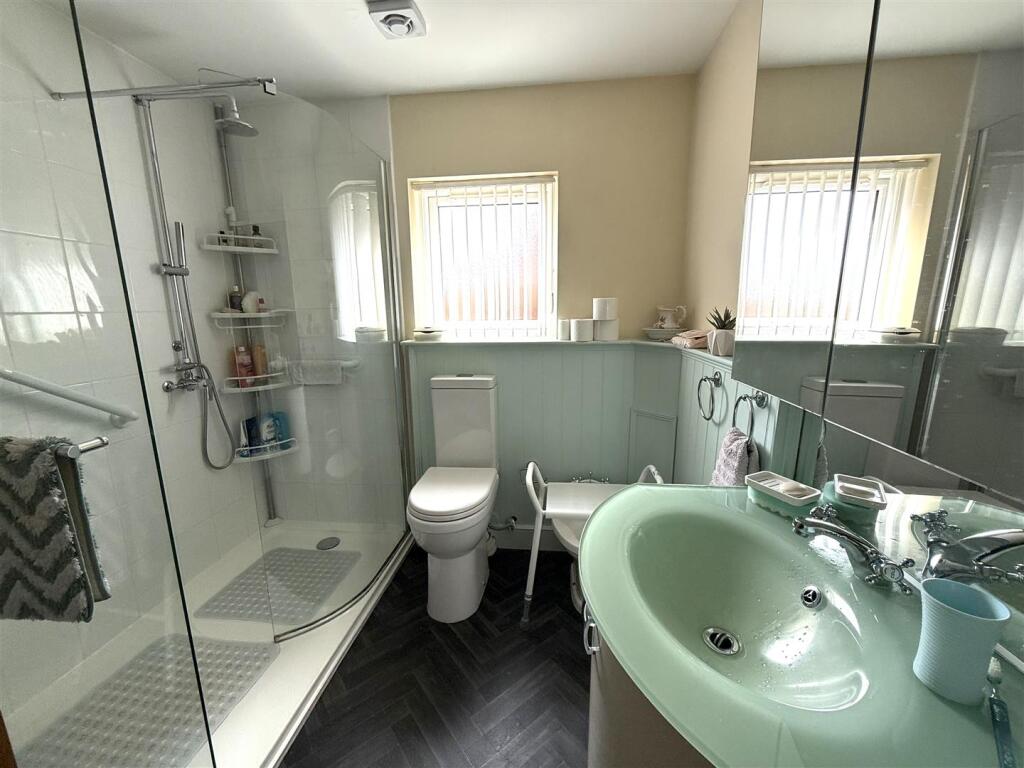 49 armitage bath.jpeg