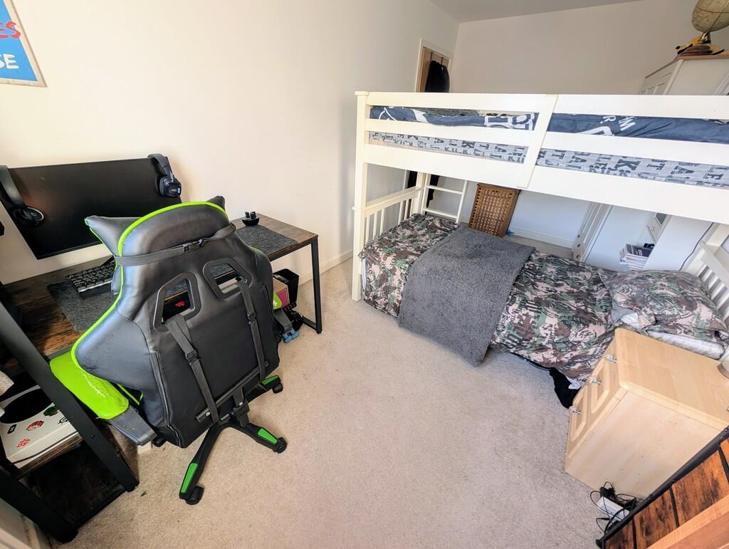 PXL_20251125_0940...