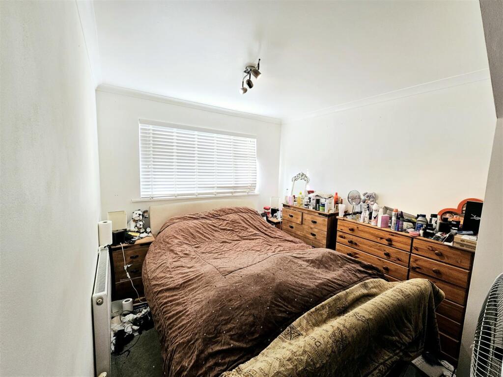 BEDROOM..