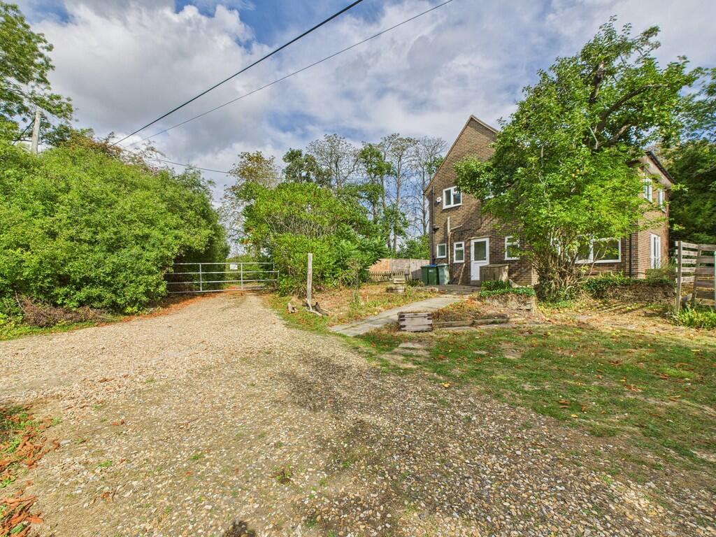 CAM04018G0-PR0325...