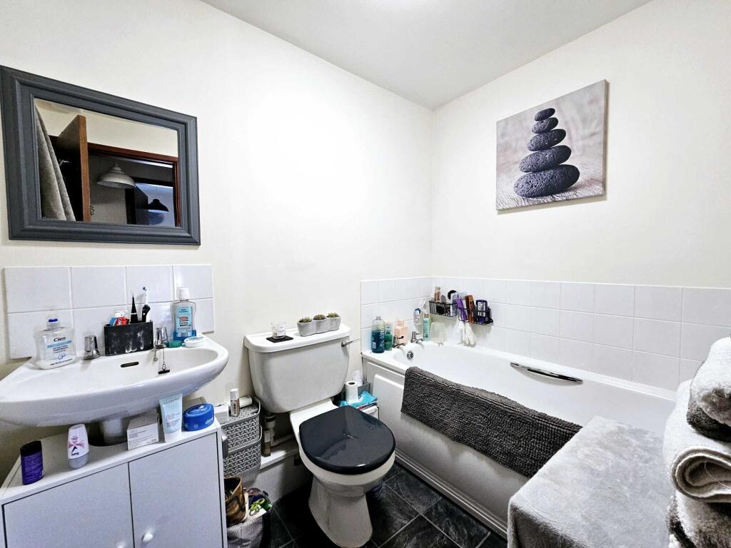 ffaa3f25-d2f6-410a-ab71-353daf35bd94