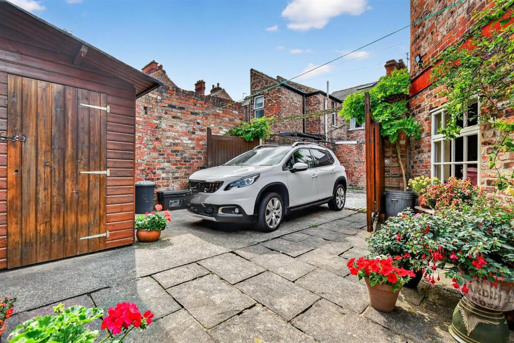 036_DSC_2373 - revised.jpg