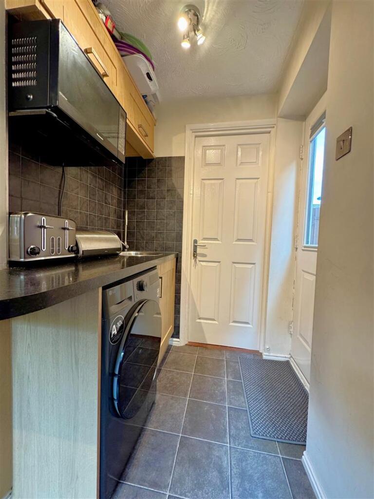 utility room.jpg