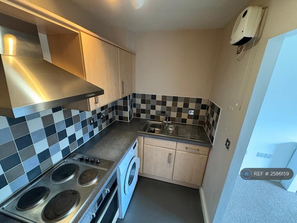 Kitchen 2