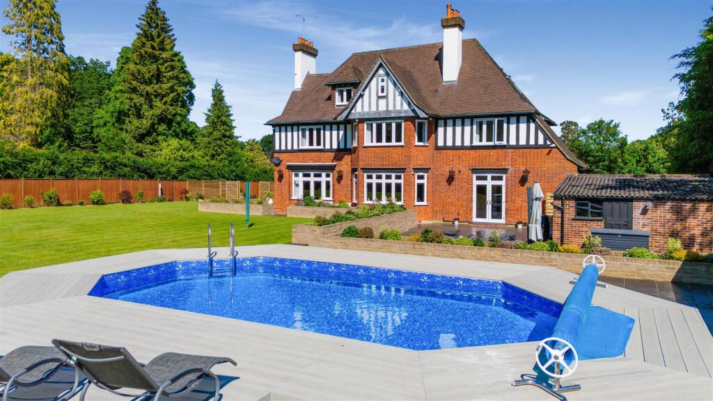 FAIRLAWN DRONE (15 FROM 15)-15.jpg