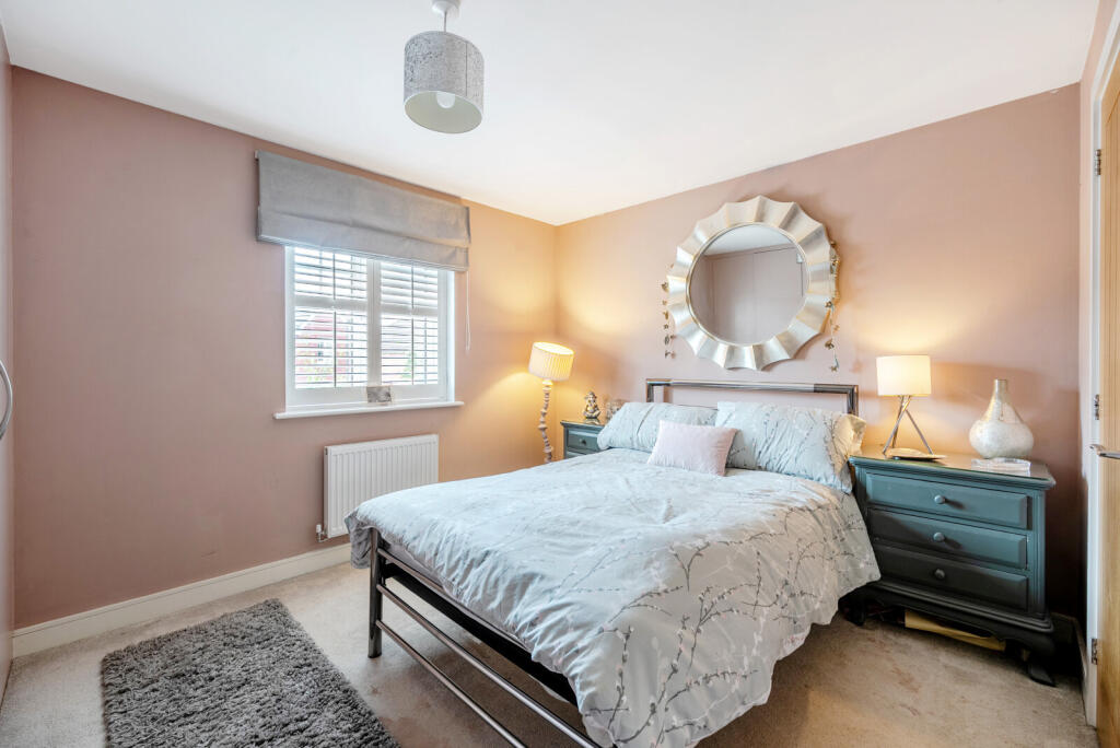 1319271-28-686b91...