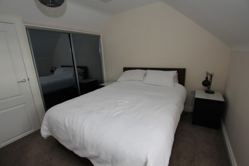 MAIN BED