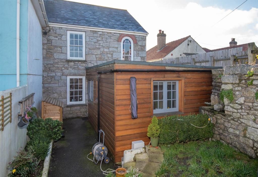 Rear garden.jpg