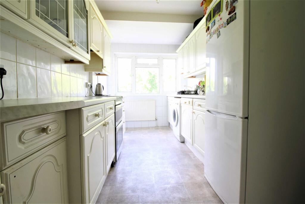Photo 03