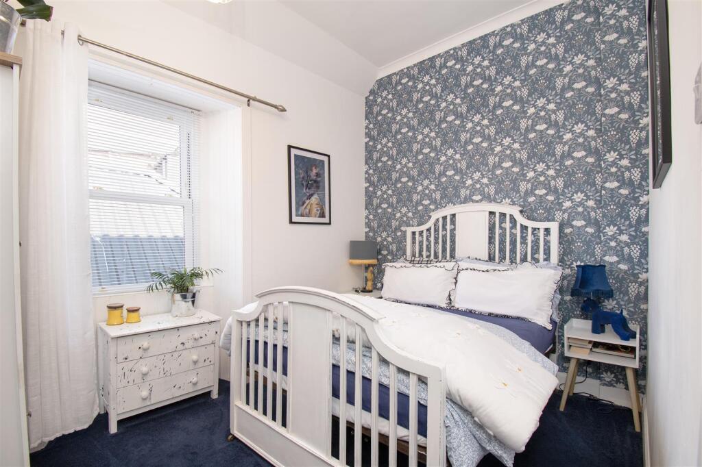 bedroom 3 (1).jpg