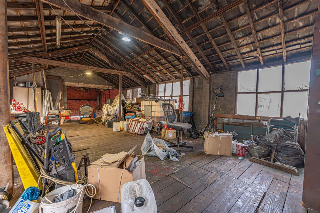 Internal Commercial Space