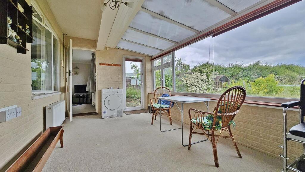 Conservatory/Sun Room