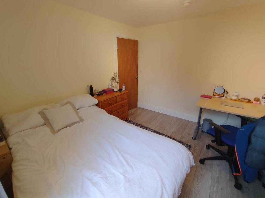 First floor middle b