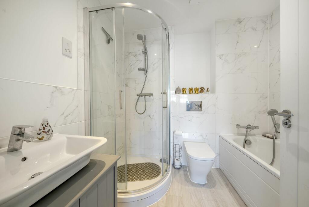 Bathroom (1)