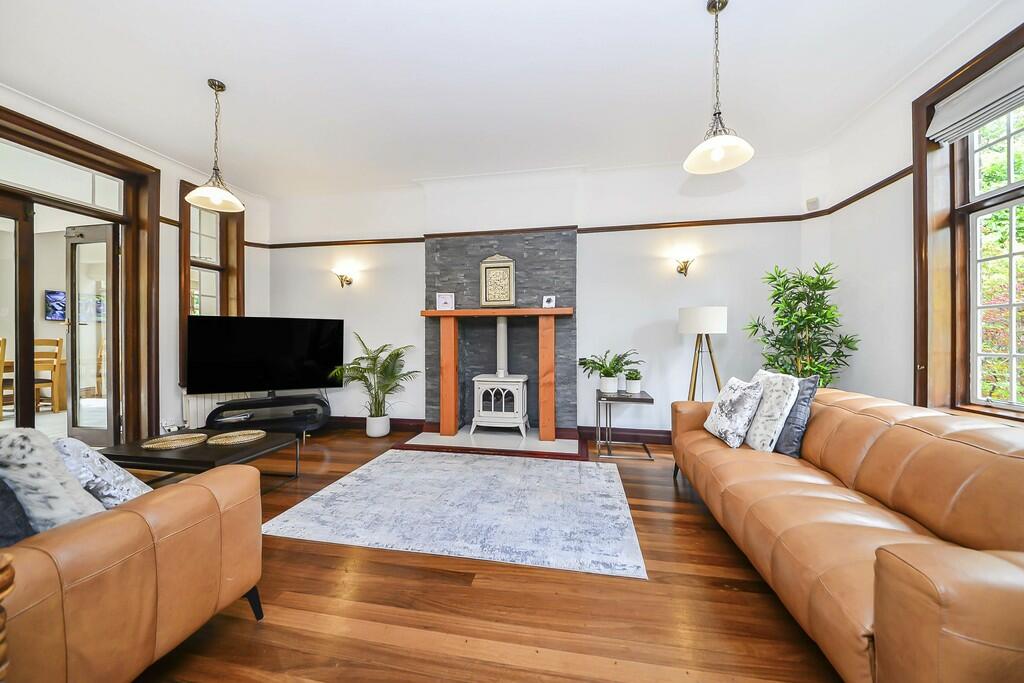 55 Wellington Roa...
