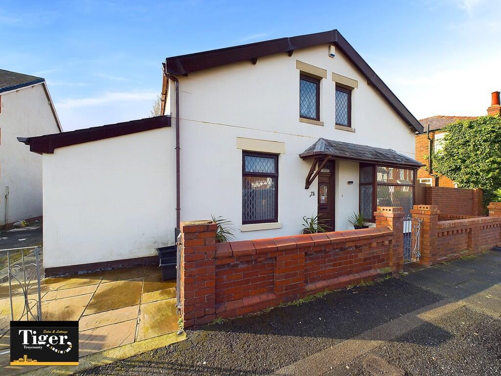 CAM02176G0-PR0484...