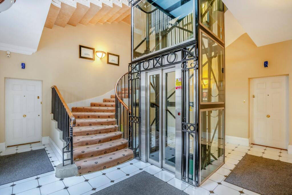 Elevator