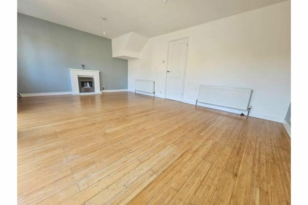 Living / Dining Room