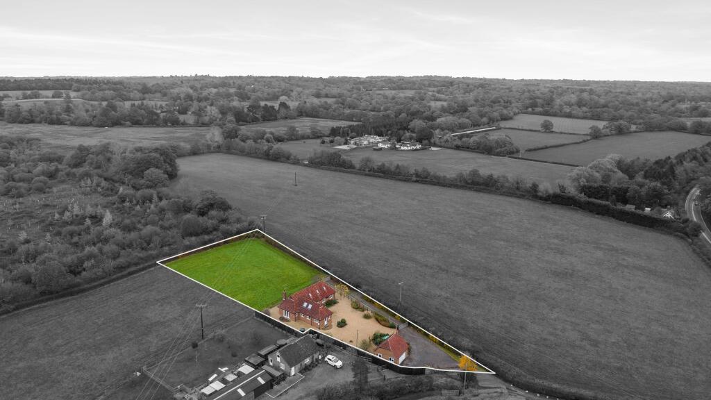 New Barn Farm Aerials Less than 3MB-13.jpg