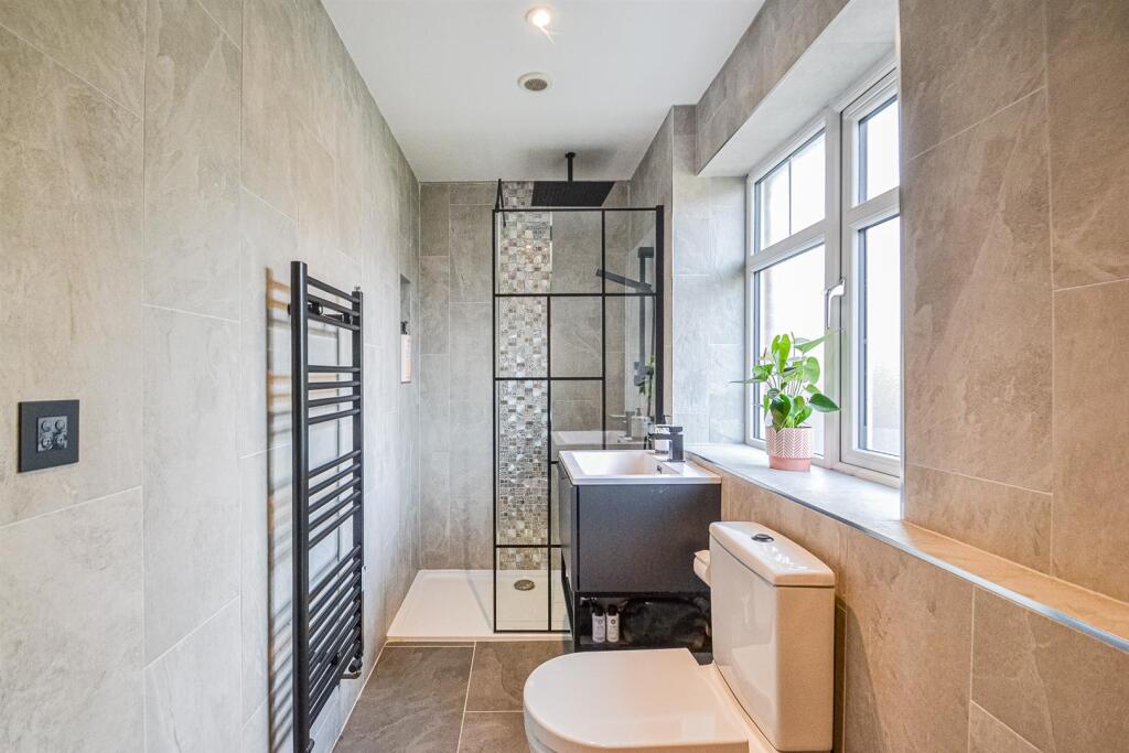 En-Suite Shower Room