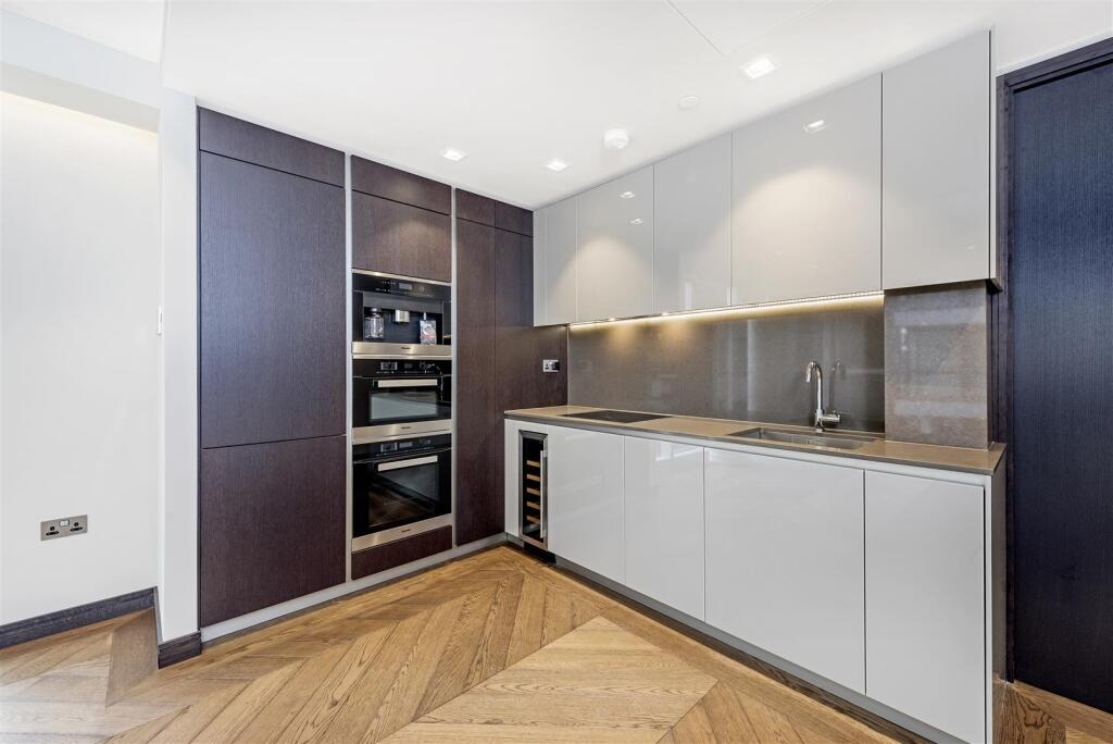 Kitchen.jpg