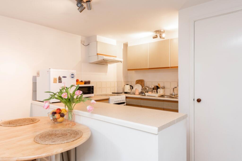 Open plan kitchen/living area 