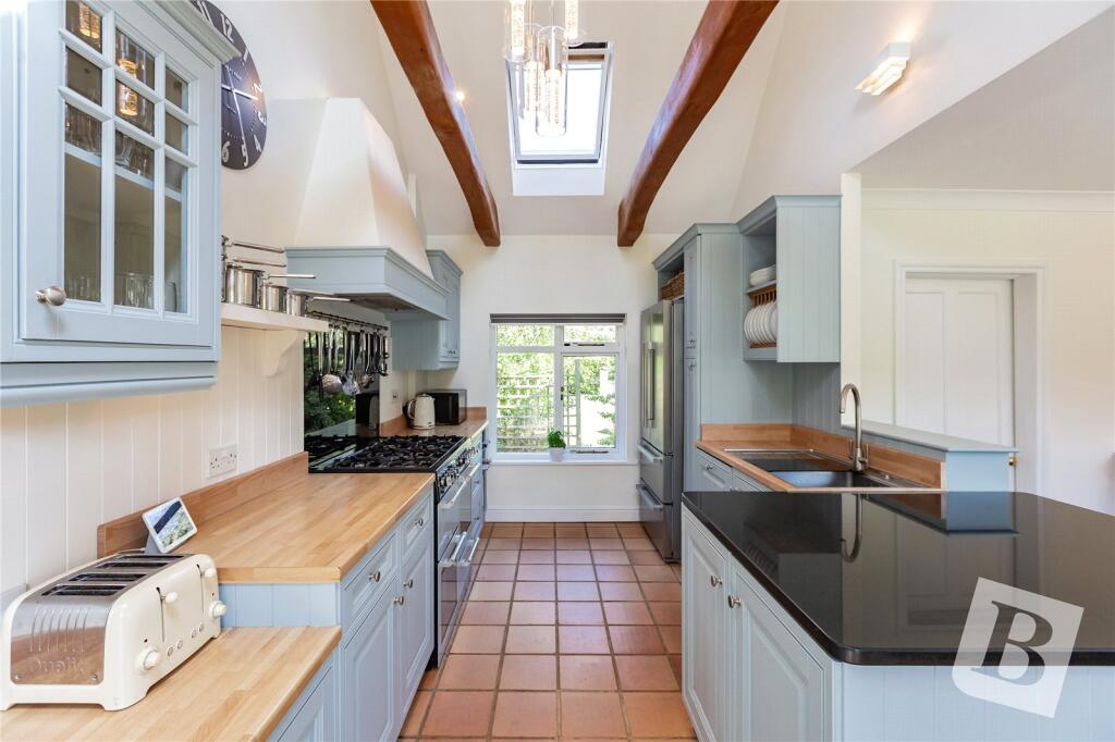 Kitchen/Breakfast Rm