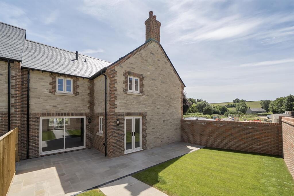 Rear Elevation &amp; Garden