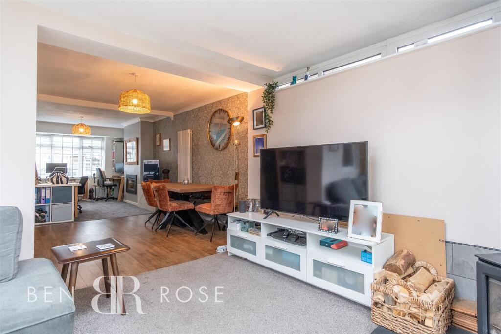 Conservatory/Lounge/Dining Room