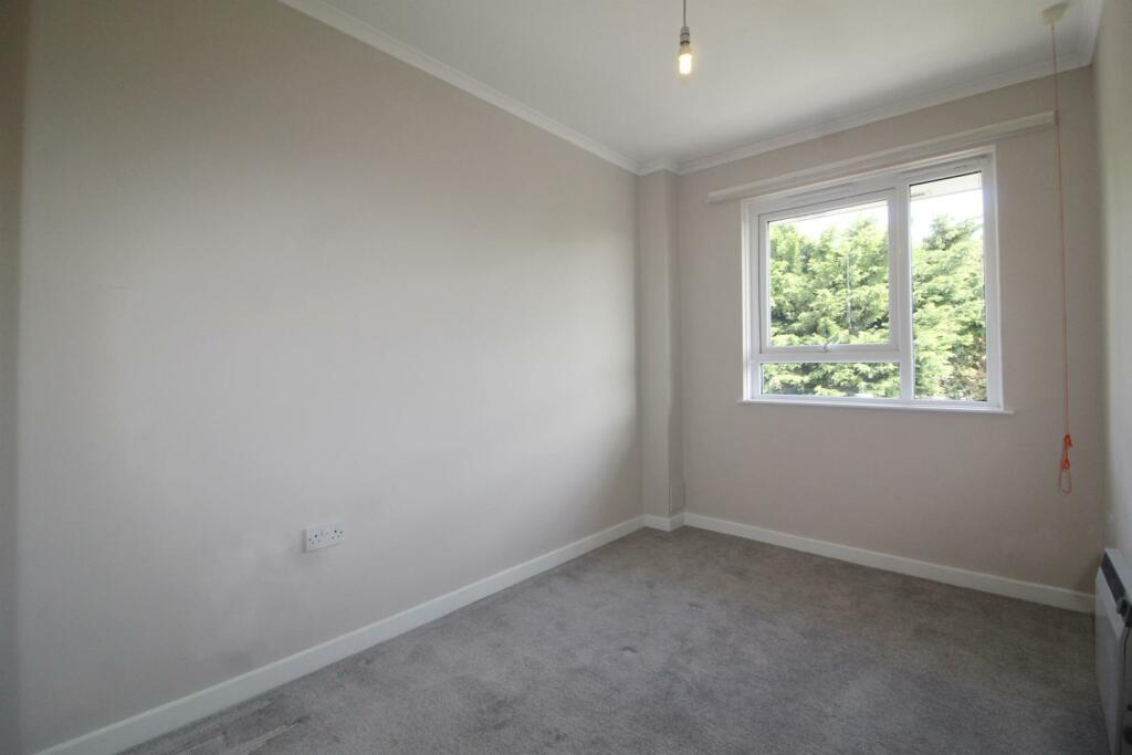 bedroom one.jpg