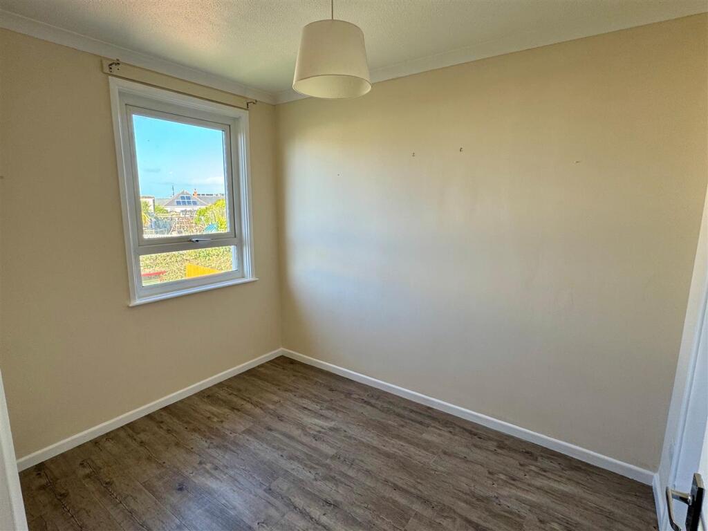 26 Churchfields Road Bedroom 2