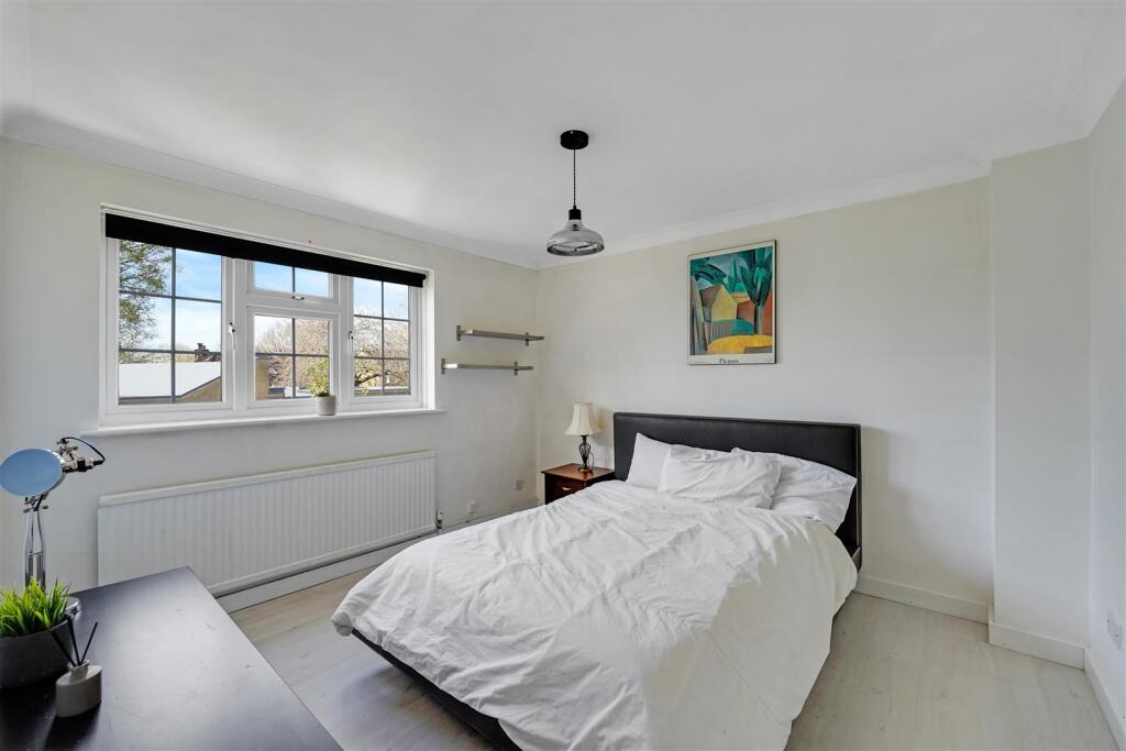 Bedroom.jpg