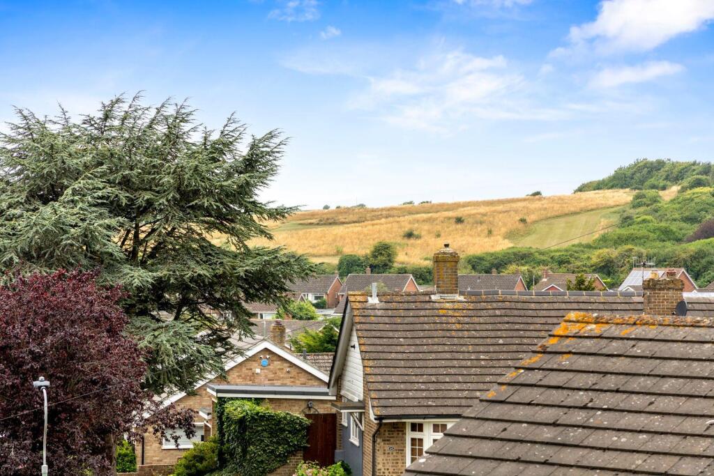 Cowdens Close 1a VIEW.jpeg