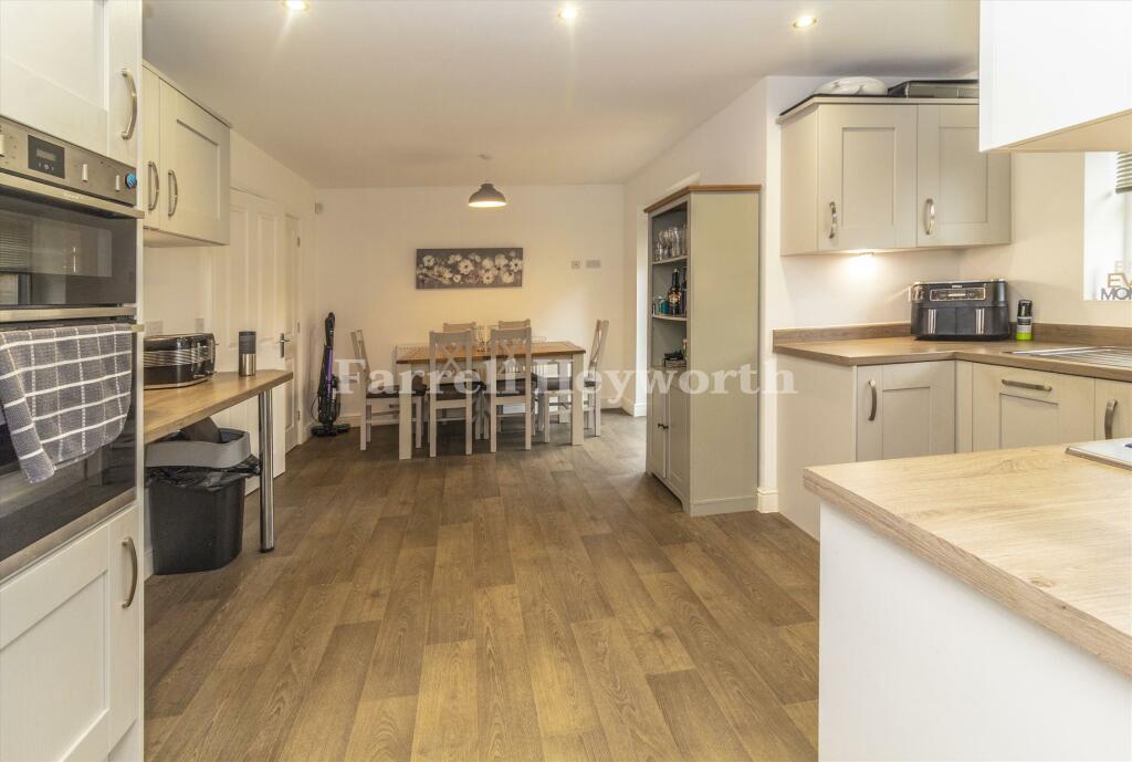 Kitchen Diner image 