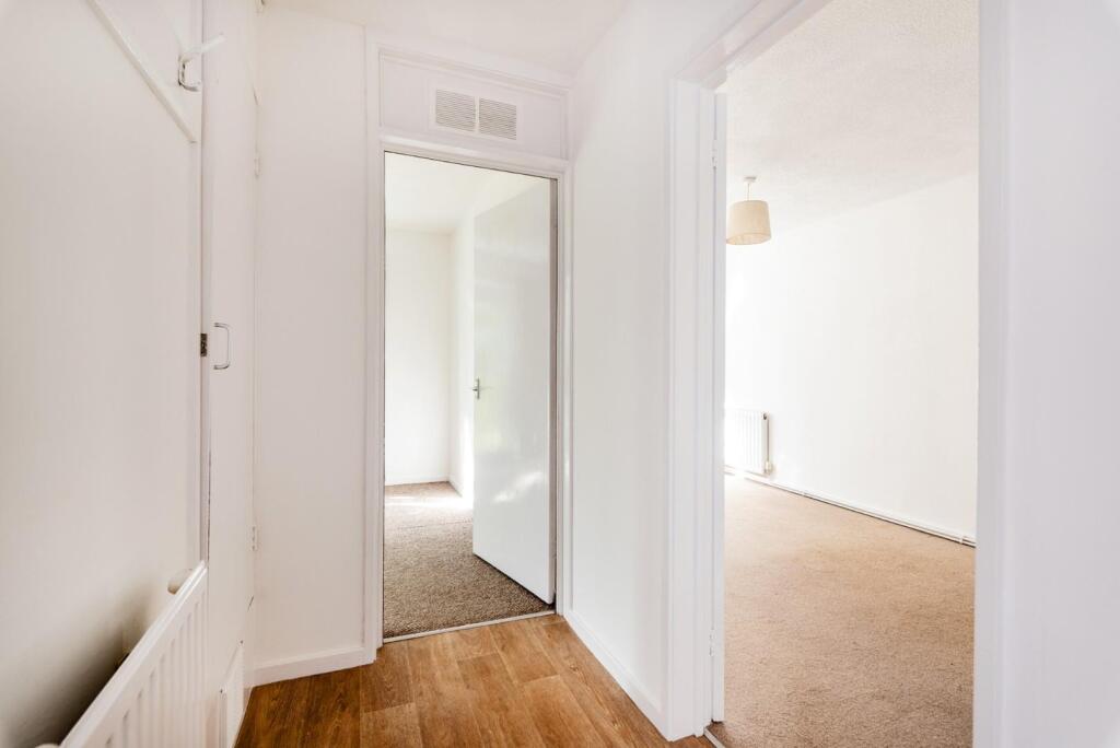 77 Uphill Drive, Bath  BA1 6PB-4.jpg