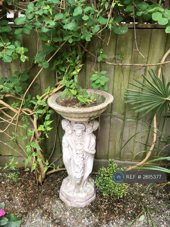 Private Courtyard Garden